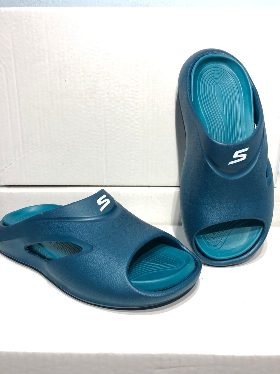 Claquette EVA SKECHERS La Haute Qualité 💯